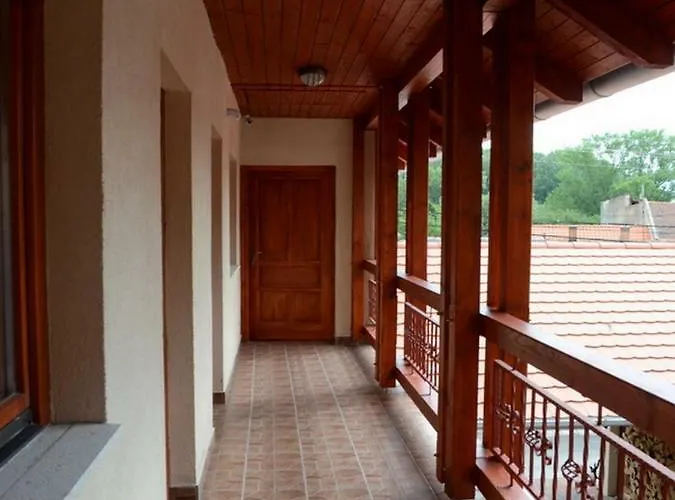 Borudvar Vendeghaz Ii Penzion Tokaj
